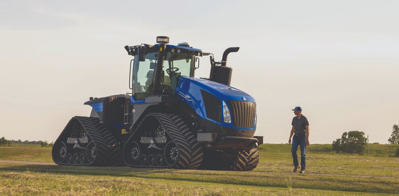 Descubre el T9 SmartTrax de New Holland con PLM Intelligence