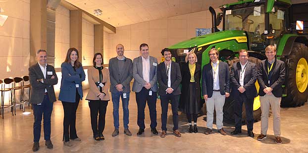 John Deere sigue liderando el mercado de tractores a nivel