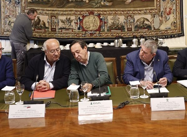 Organizaciones agrarias Asaja COAG y UPA amenazan con continuar protestas