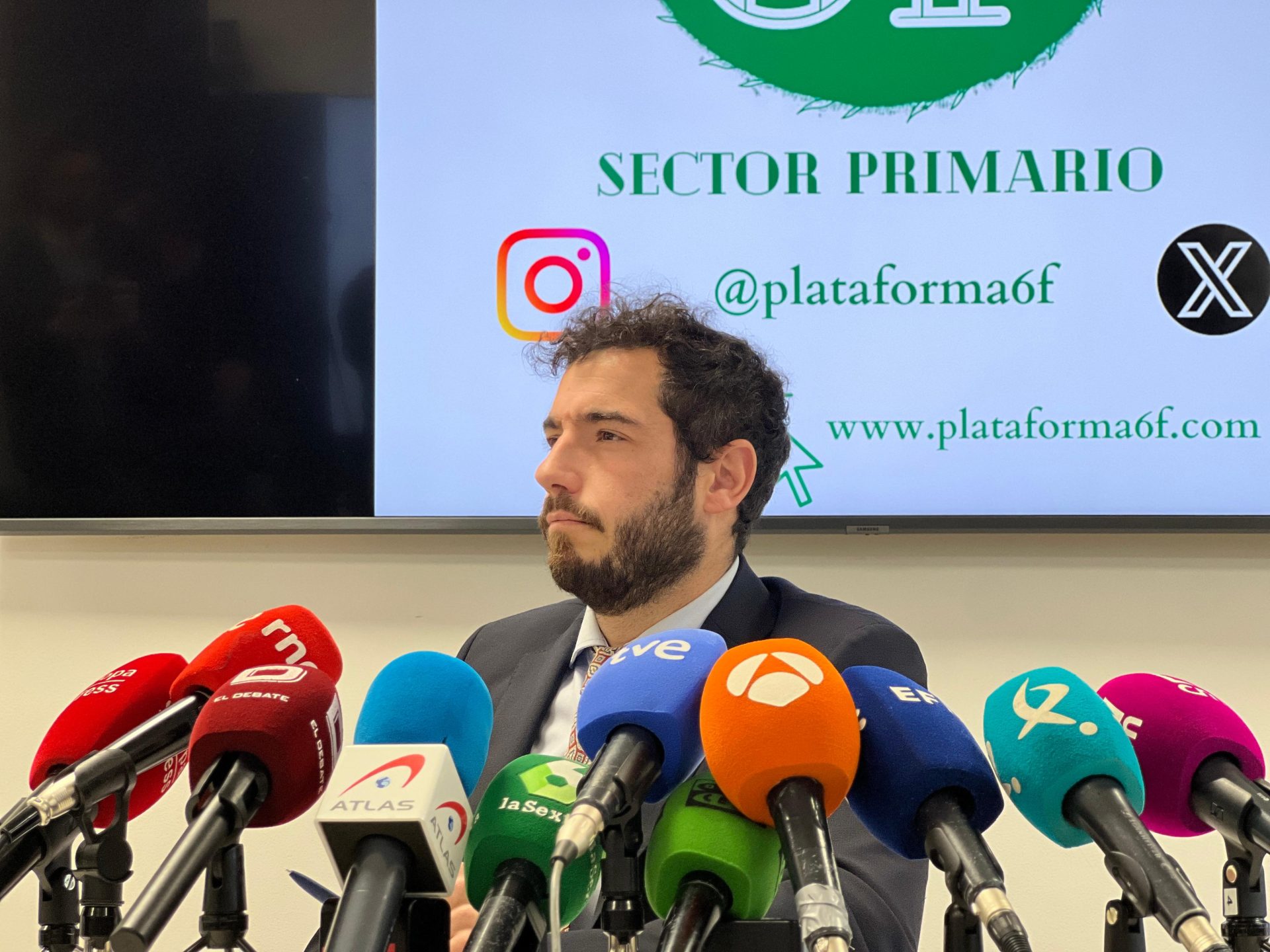 Plataforma 6F demanda reunion con Gobierno y planifica denuncia contra