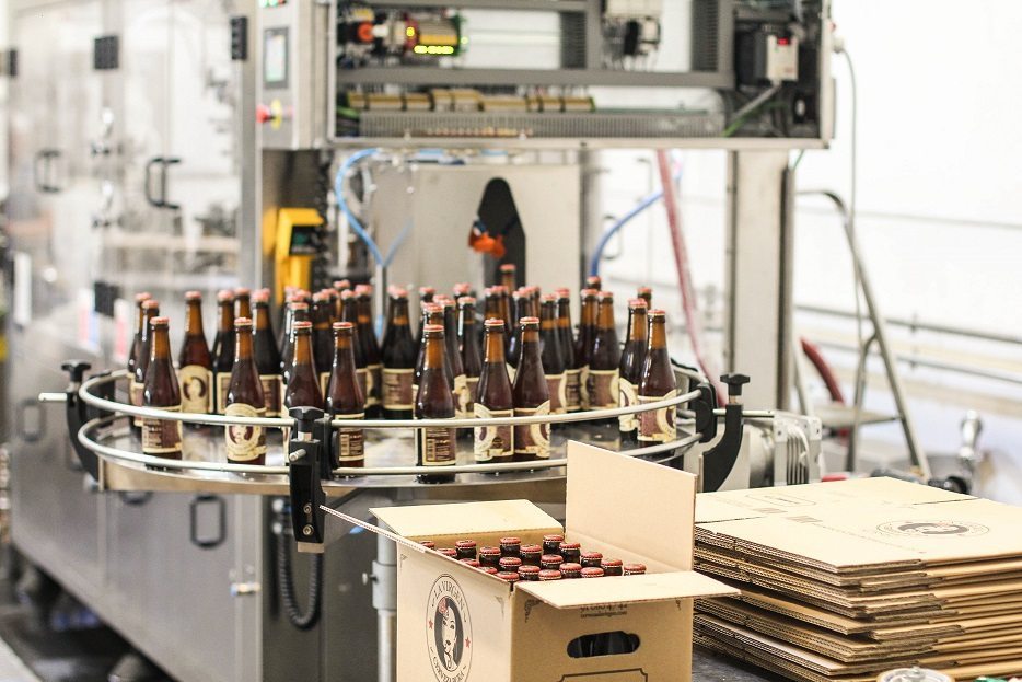 Cervezas LaVirgen anuncia cese de actividad y despido de sus