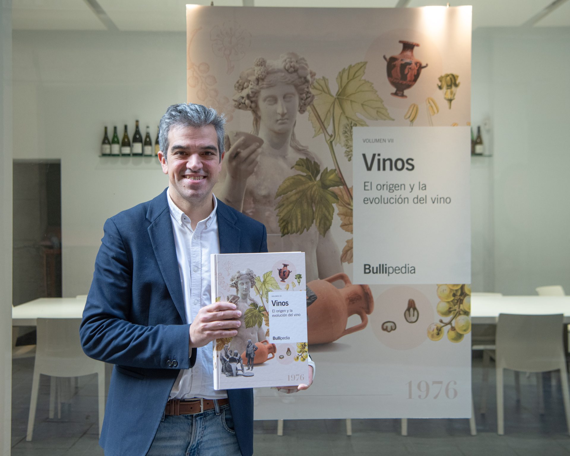 Explorando la historia del vino desde el mono borracho hasta