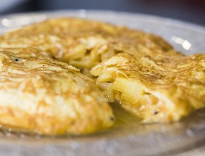 La mayoria de los espanoles eligen tortilla de patatas con