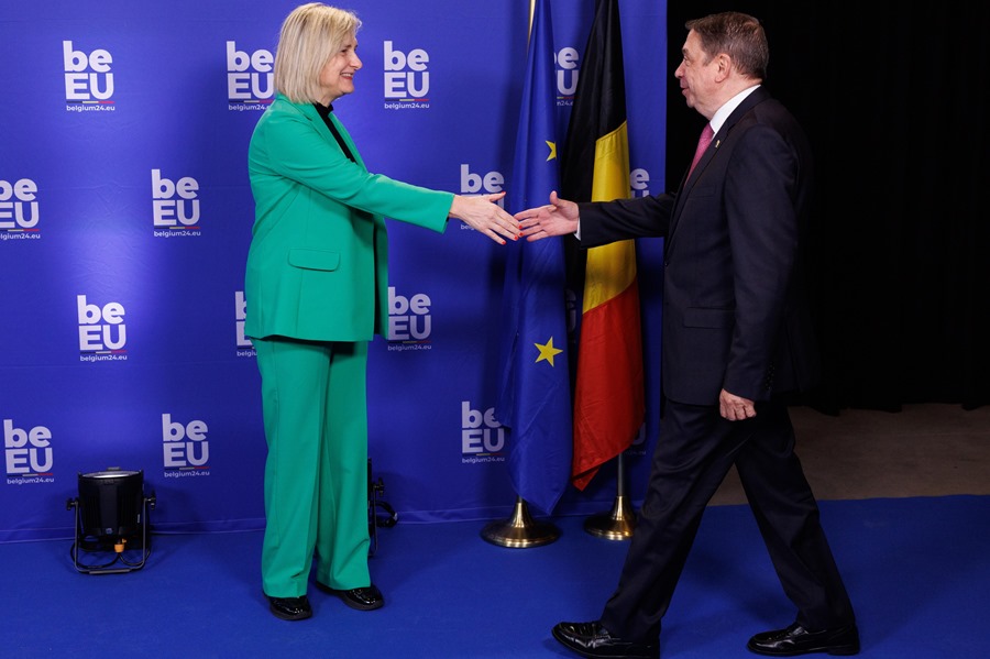 Planas insiste en la necesidad de un dialogo profundo sobre