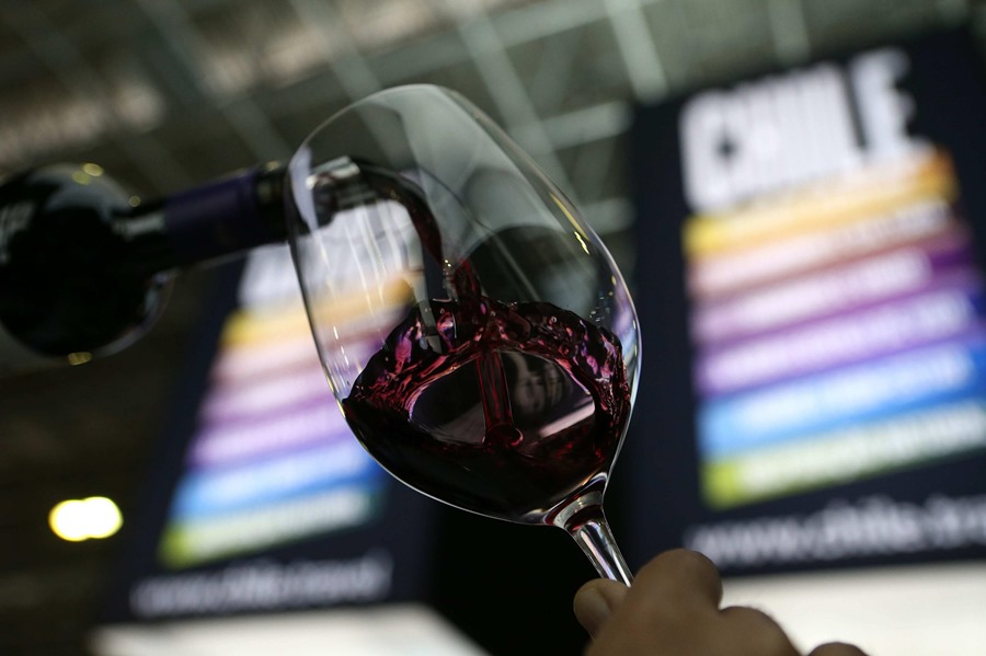 Espana aboga por mayor claridad en etiquetado de vinos en