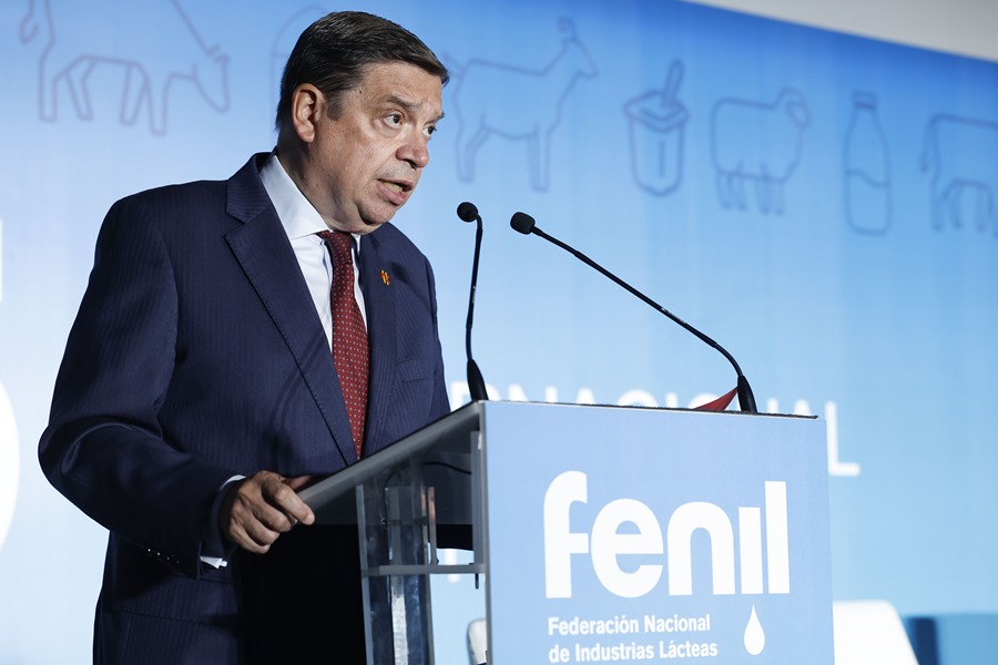 Planas elogia la resilencia del sector lacteo en su adaptacion