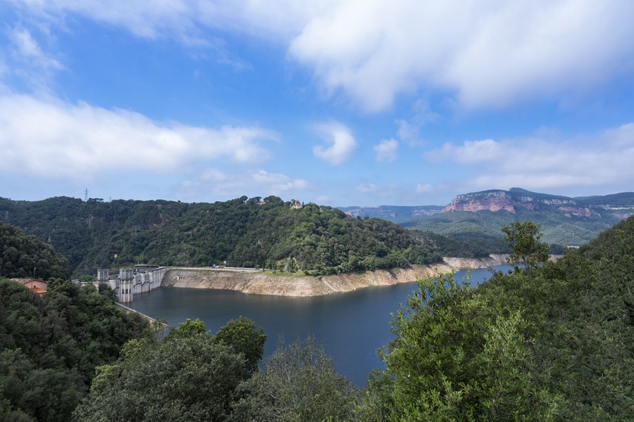 Reserva de agua desciende nuevamente se ubica en 35692 hm3