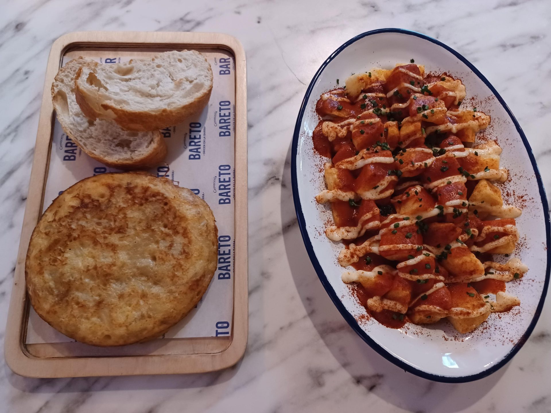 Tapa de tortilla con cerveza el clasico de la gastronomia