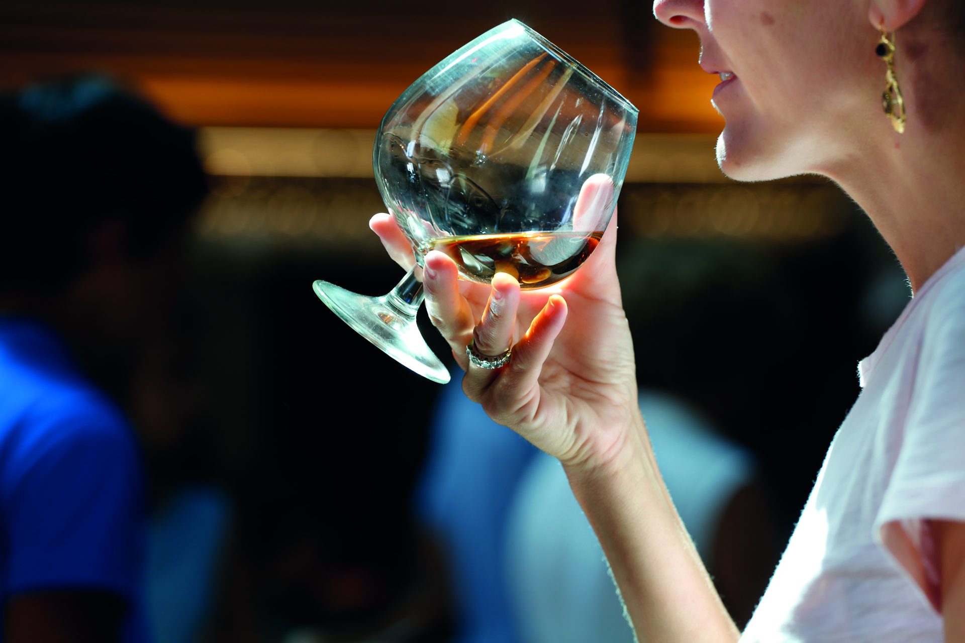 China organiza audiencia para debatir medidas antidumping contra brandy europeo