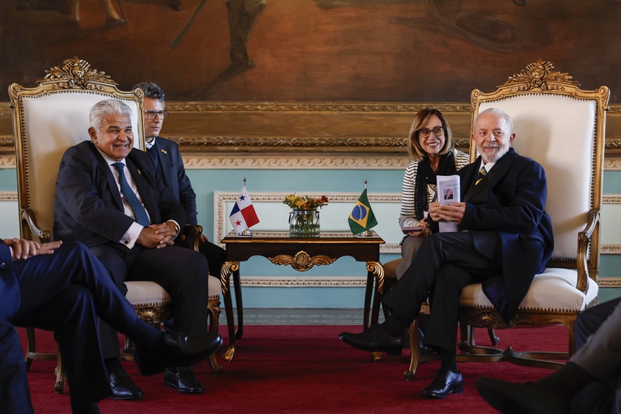 Lula y Mulino exploran formas de impulsar la cooperacion agricola