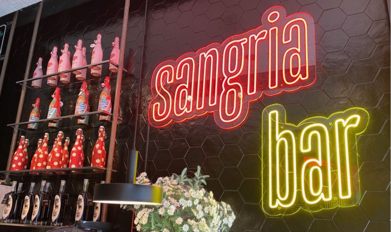 Sangria eleva su nivel de sofisticacion y lucha por