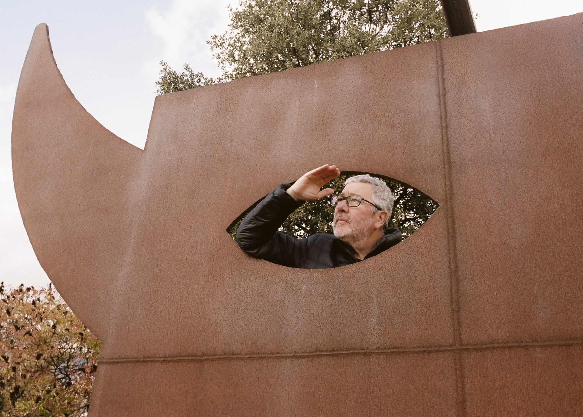 Disenador Philippe Starck muestra su almazara personalizada y unica