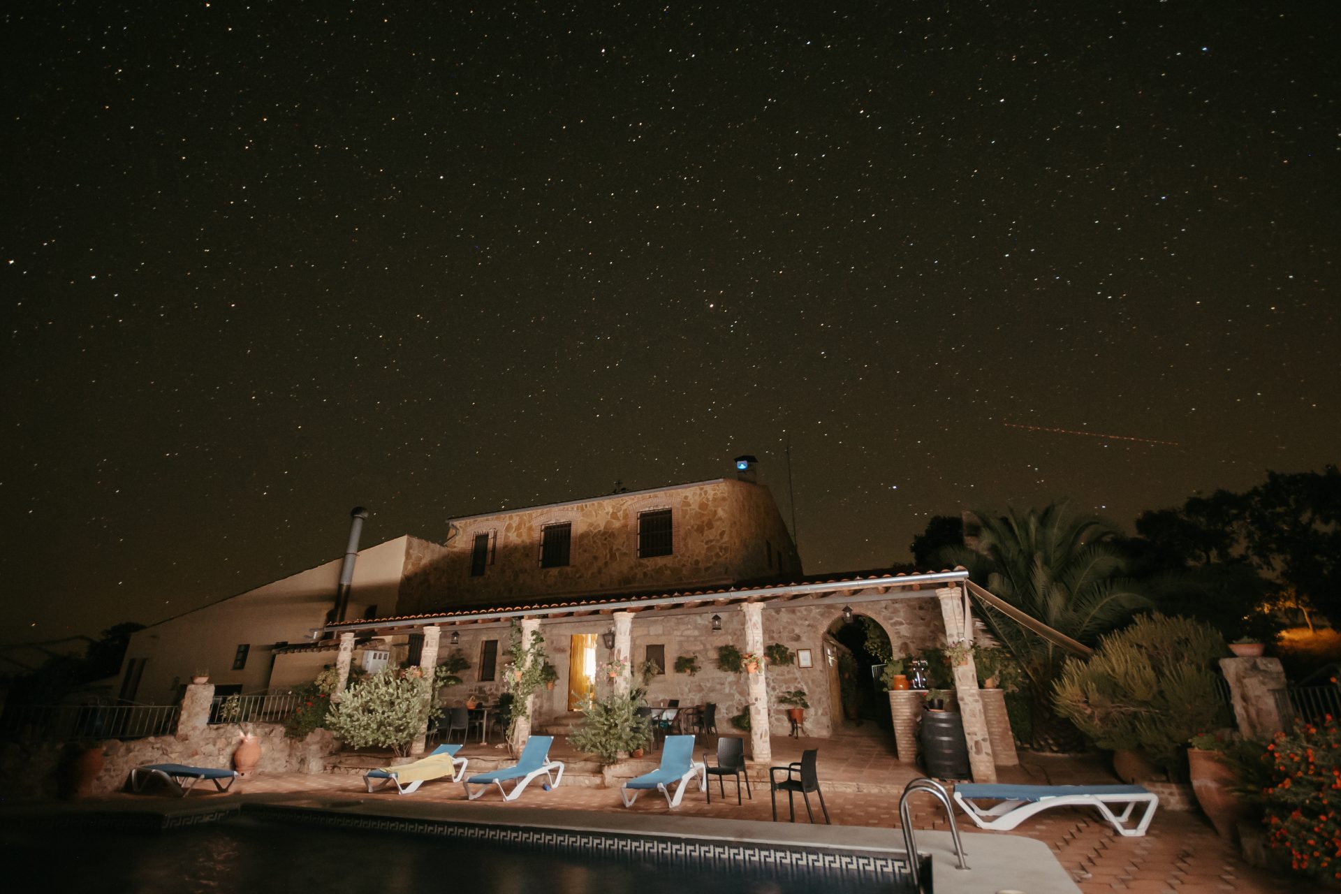 Explora las estrellas este verano el astroturismo impulsa el crecimiento