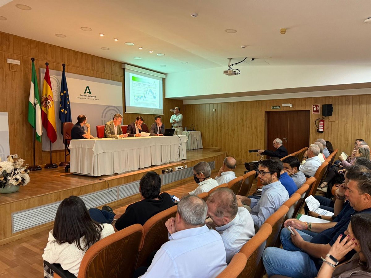 Riega demanda mejoras urgentes en Huelva para evitar escasez moderada de agua