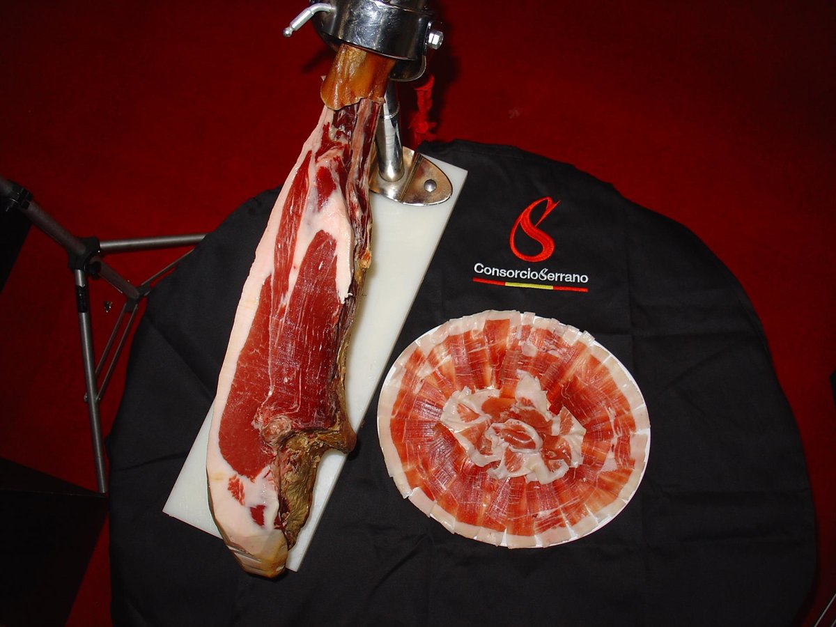 El Consorcio del Jamón Serrano Español alcanza 20 millones de piezas selladas desde 1990