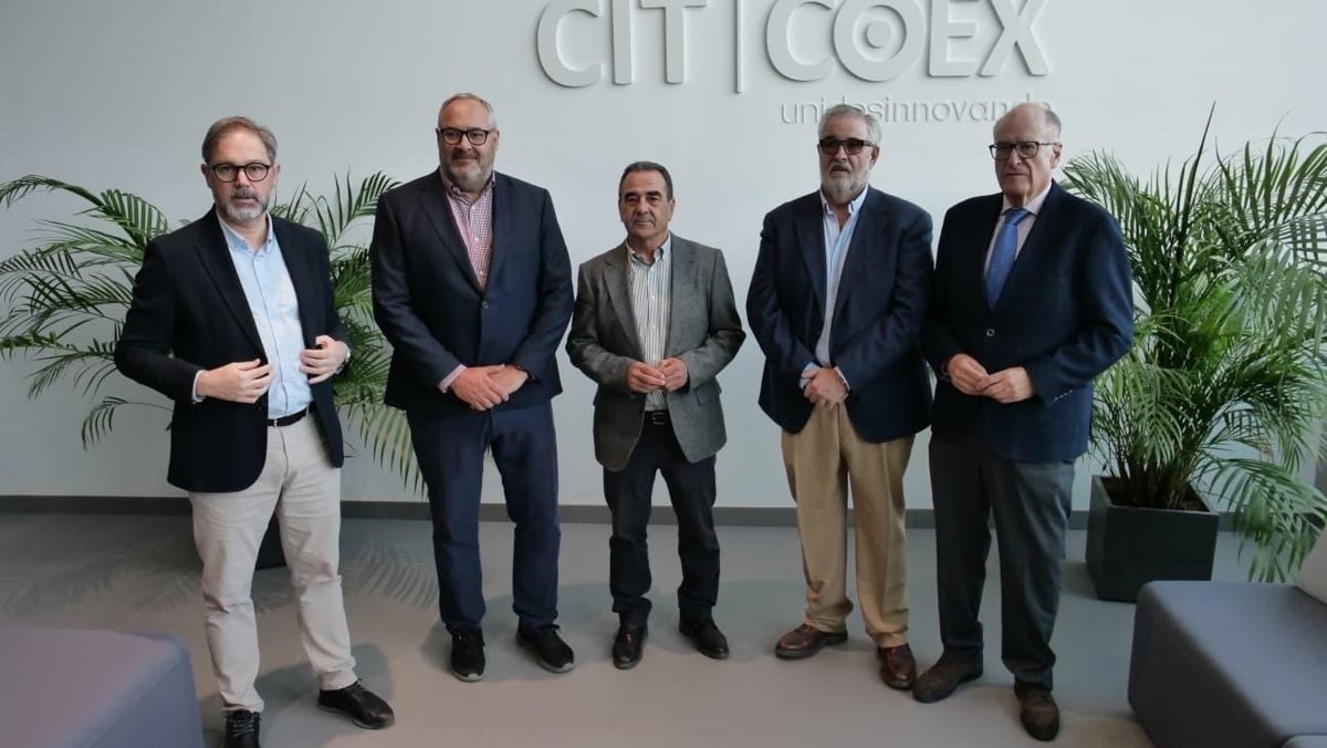 El transporte intermodal en Almería impulsa las exportaciones agrícolas en Europa