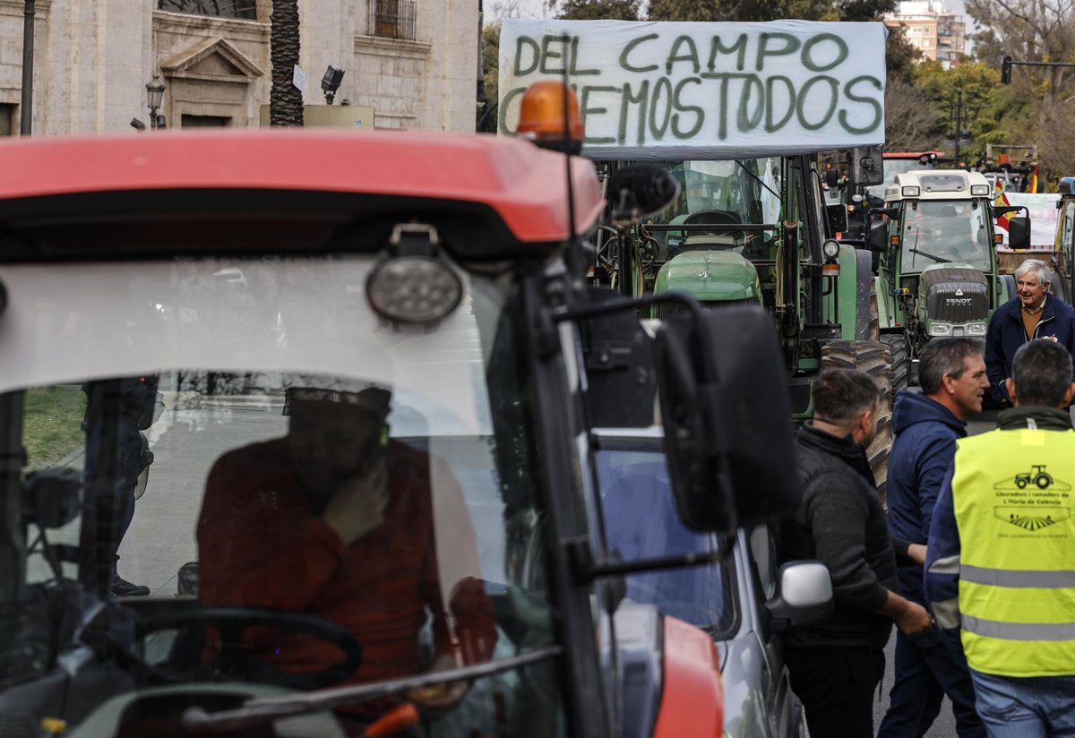 Agricultores convocan tractorada en Alicante contra UE-Mercosur y defensa del Tajo-Segura