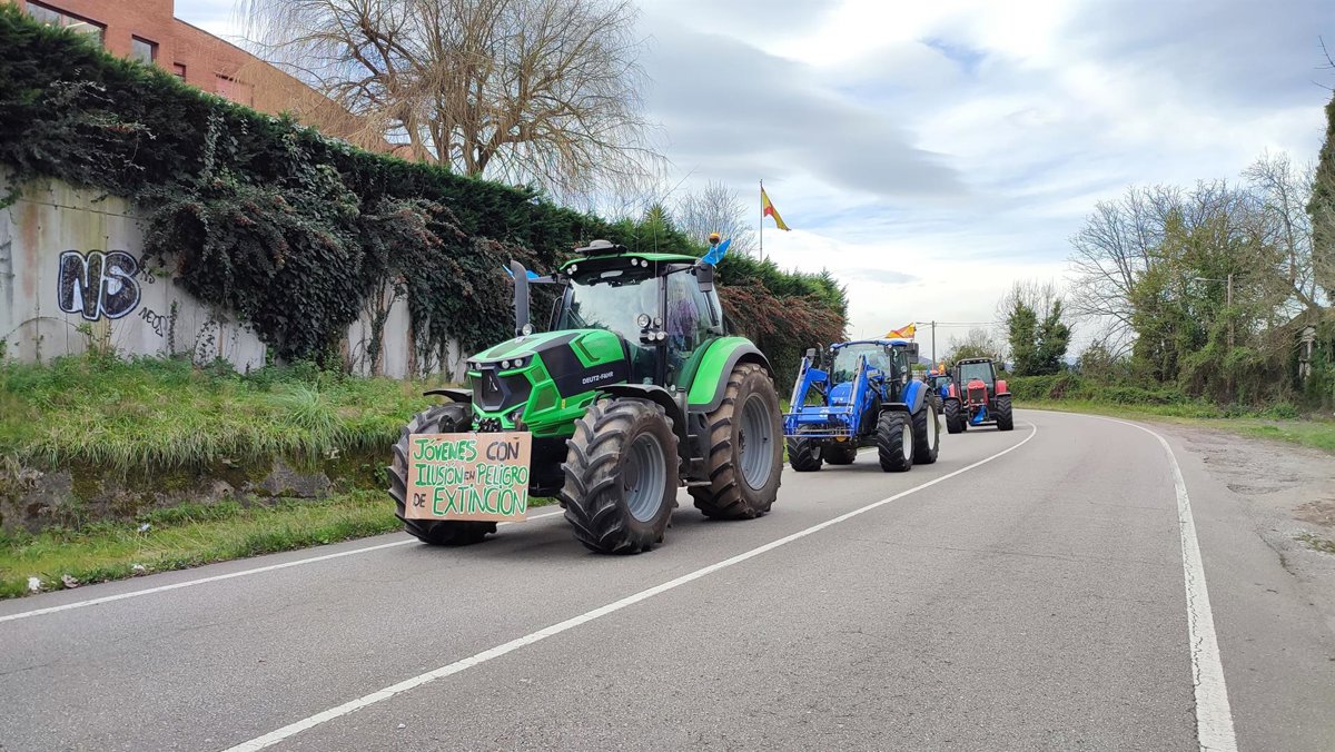 Organizaciones agrarias convocan una nueva tractorada en Oviedo contra el acuerdo Mercosur