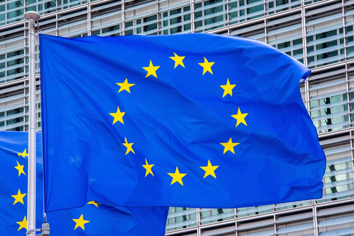 Bruselas sopesa denunciar a China en la OMC por aranceles a lácteos europeos desde hoy