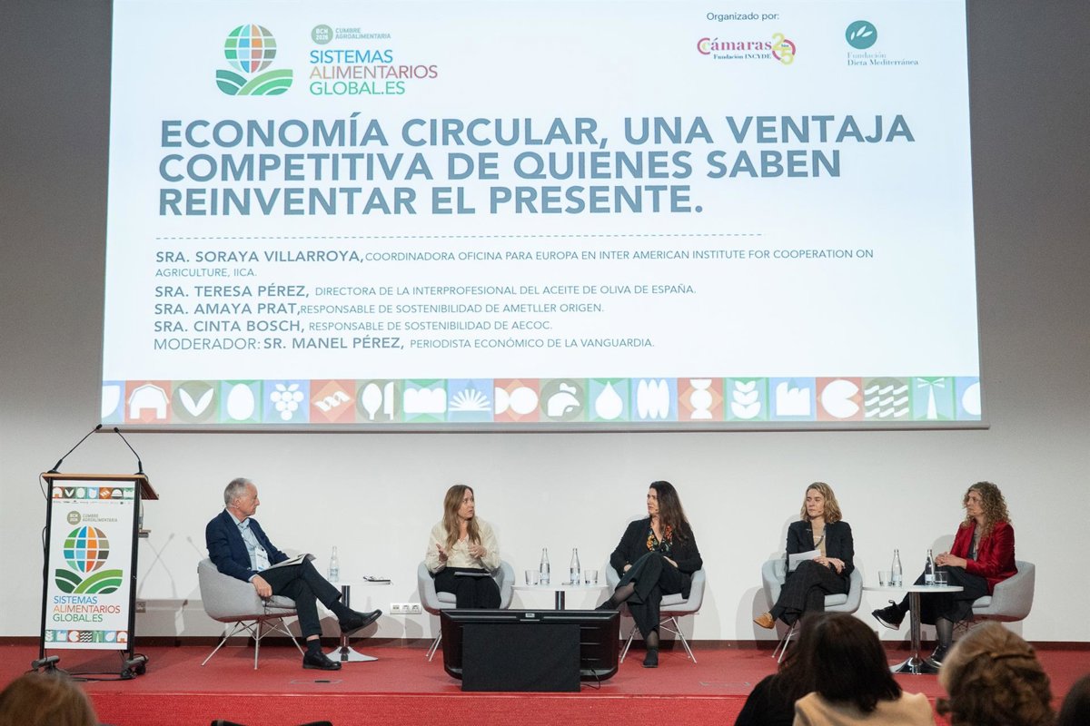 La II Cumbre Agroalimentaria destaca la IA y la circularidad como claves del futuro del sector