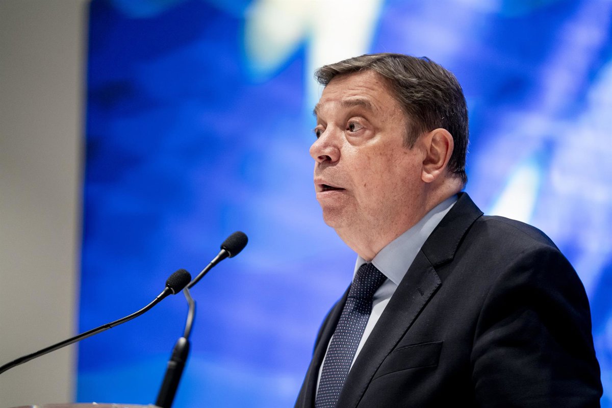 Planas pide adaptar la PAC futura al impacto climático con fondo específico