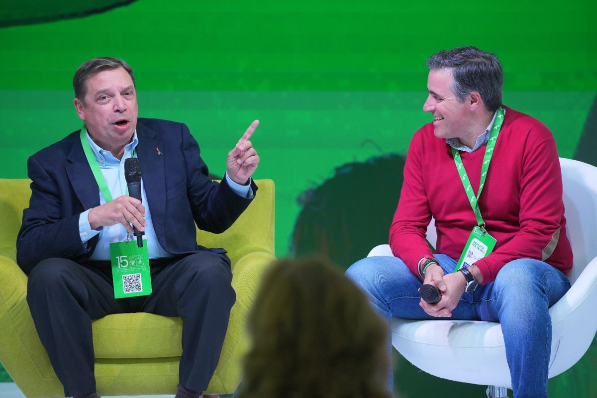 UPA recuerda a Planas su compromiso con la Ley de Agricultura Familiar en esta legislatura